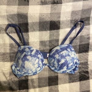 NEW vs pink push up bra